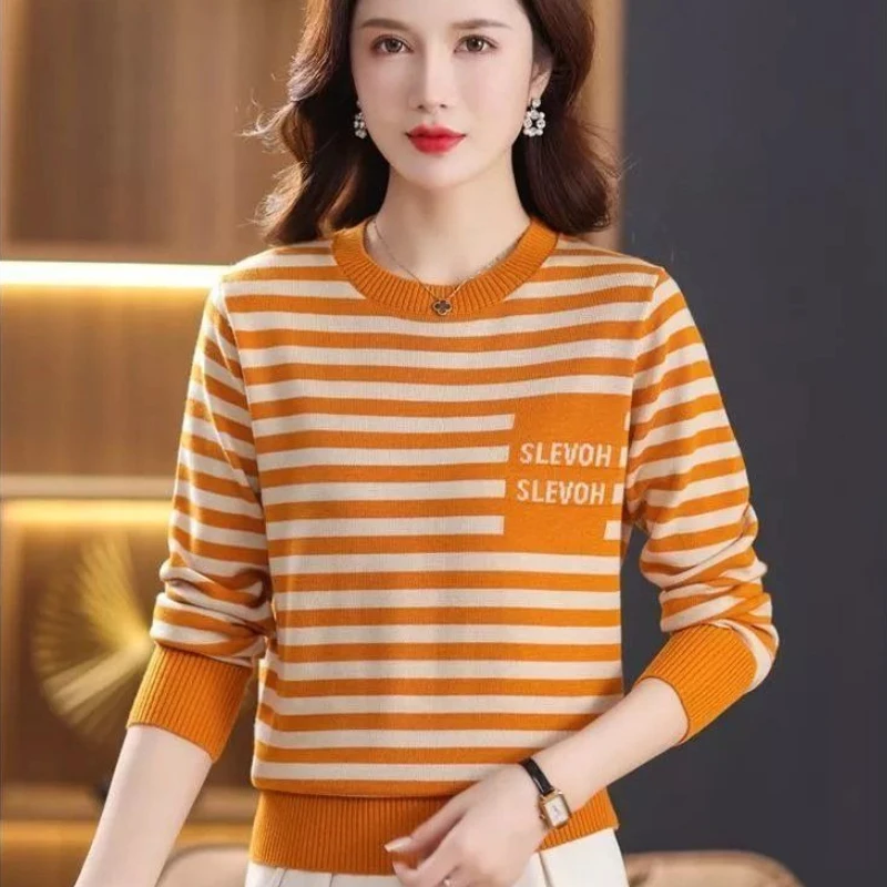 Women'S Fashion Trends Fall 2025 - Sweater Rajut Wanita Kerah Bulat Longgar