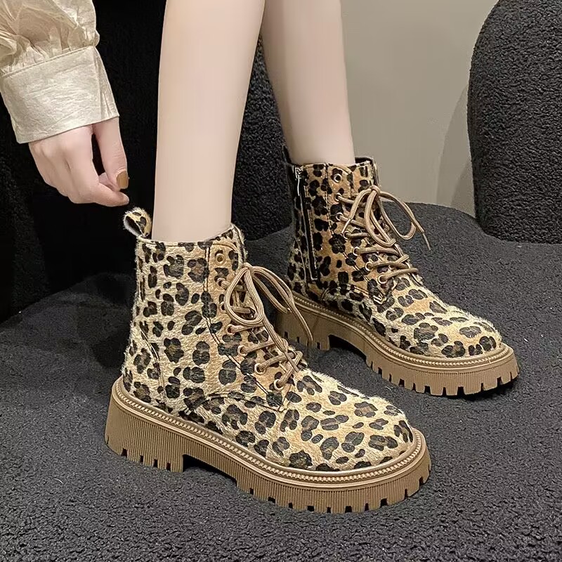 Sepatu Bot Motif Macan Tutul 2 - Women'S Fashion Boots ulasan dan harga