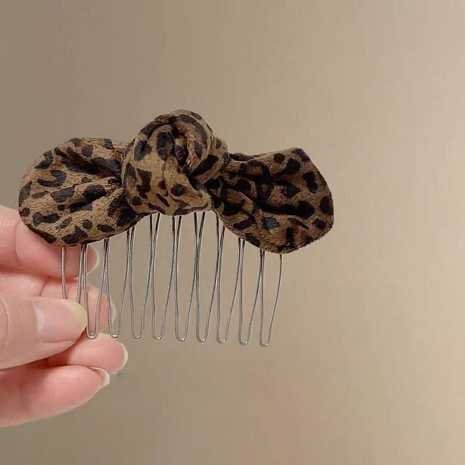 1 Buah Sisir Rambut Motif Maca - Women Fashion Hub ulasan dan harga